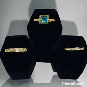 2 for $25!!  3 Ring Set w/Gorgeous Blue Green Solitaire (Sz 7)